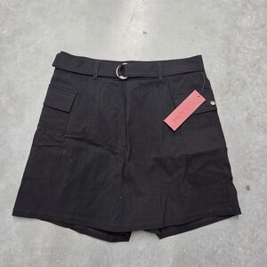 NWT Elegant Black Women's Skort with Belt
